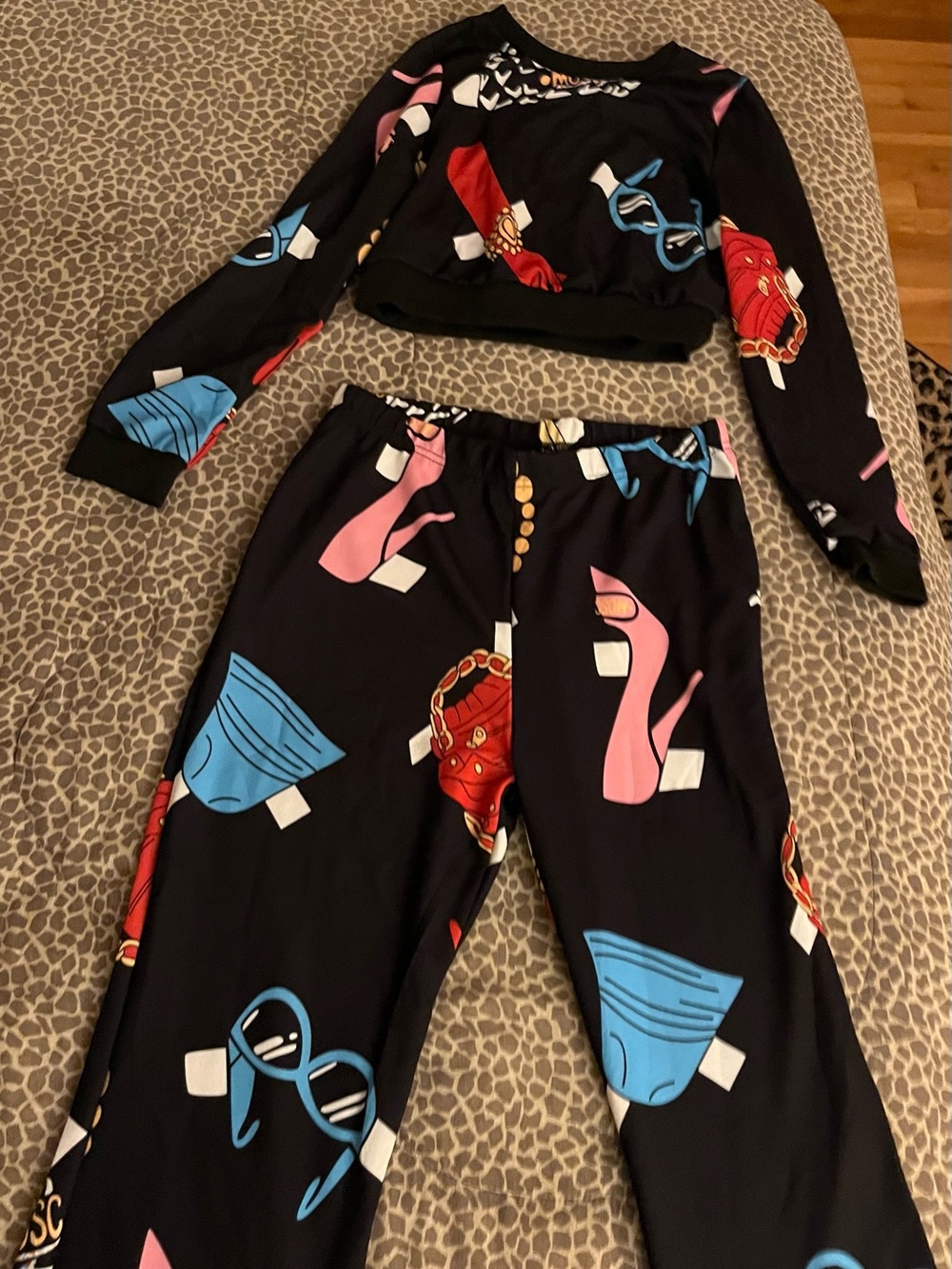 Printed Wide Leg Lounge Set in Black & Blue